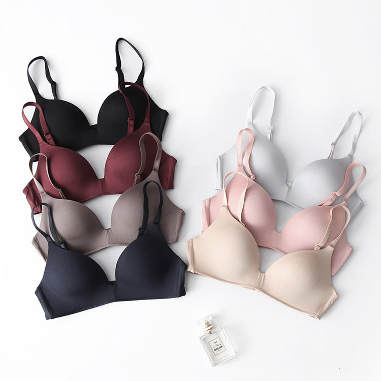 Japanese lightweight seamless underwear ladies no steel ring small chest gathered students thin triangle cup sleep bra