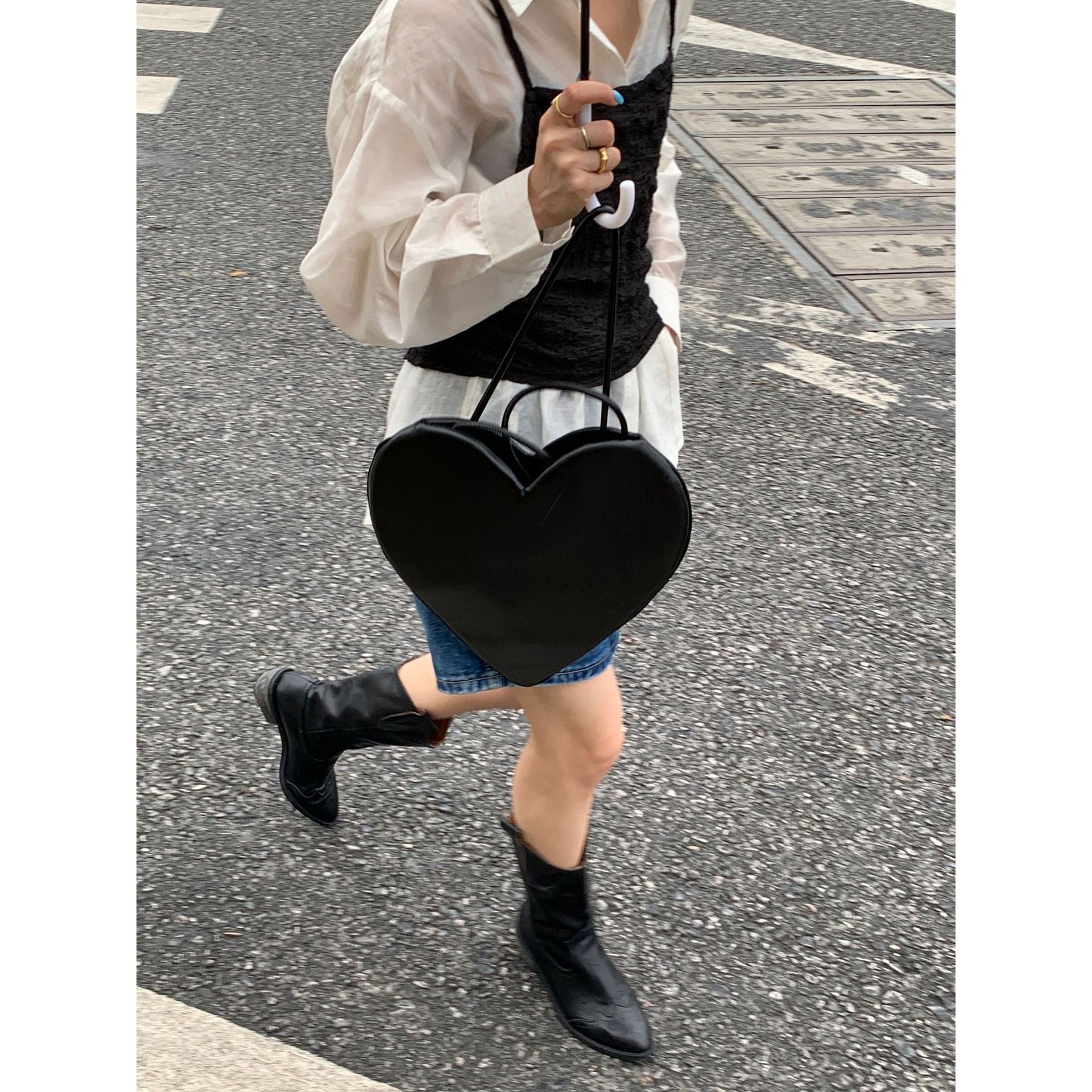 A 2021 new 13-line women's wholesale Korean version of the INS hot girl tops hate vest female