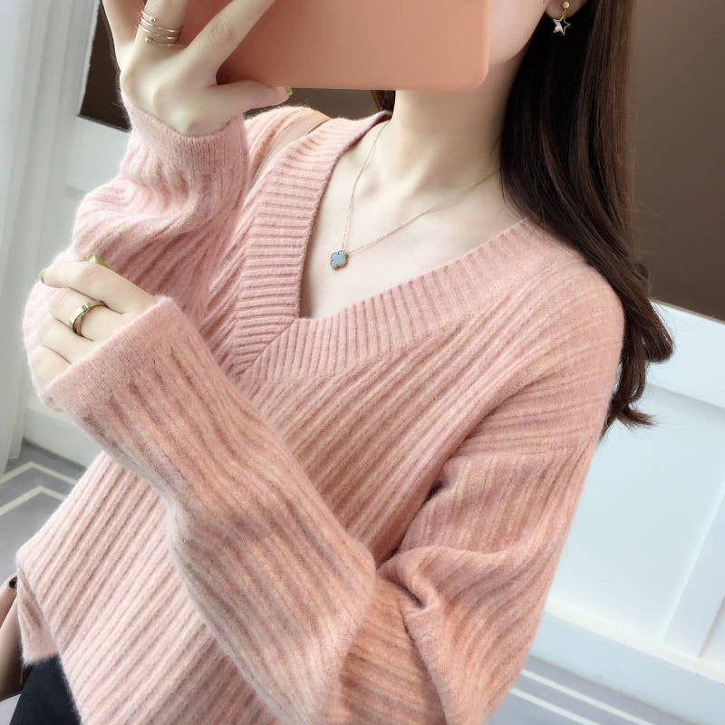 Wholesale autumn and winter new sets of V-colored women's bottoming shirt 2021 Korean version of loose lazy long-sleeved sweater