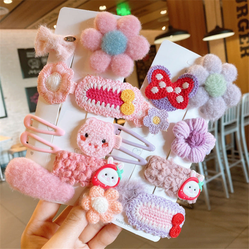 Autumn and winter children hairpin cartoon plush card cute baby broken clip headquarter Korean network red girl hair accessories