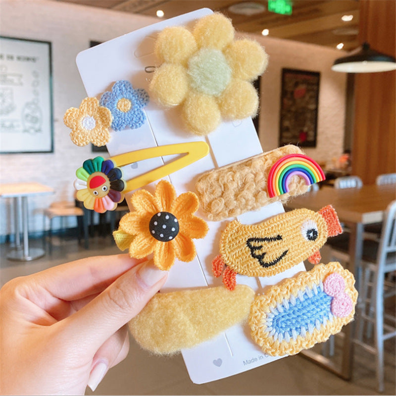 Autumn and winter children hairpin cartoon plush card cute baby broken clip headquarter Korean network red girl hair accessories